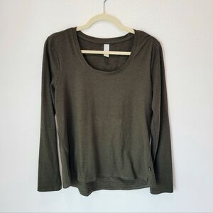 Marika Women's M Forest Green Long Sleeve Stretch T Shirt